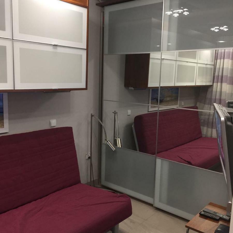 Karmelek Apartamento Varsóvia Exterior foto