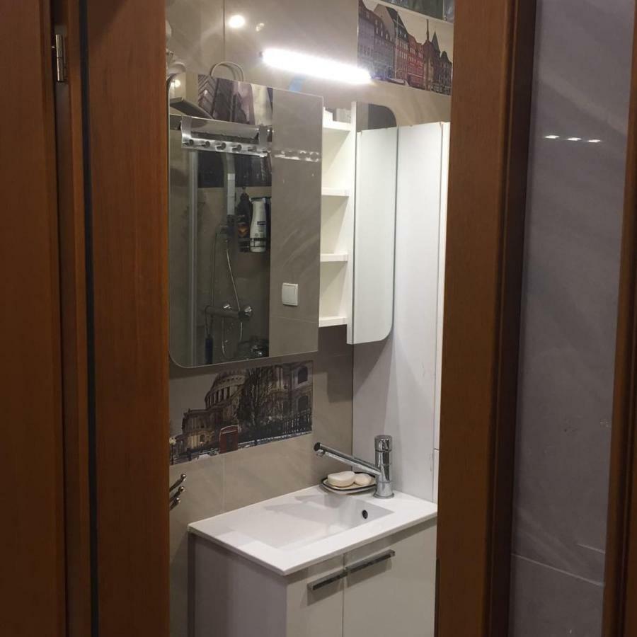 Karmelek Apartamento Varsóvia Exterior foto